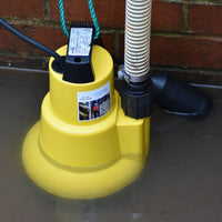 AMA Drainer 301 Automatic Submersible Water Pump in flood water 