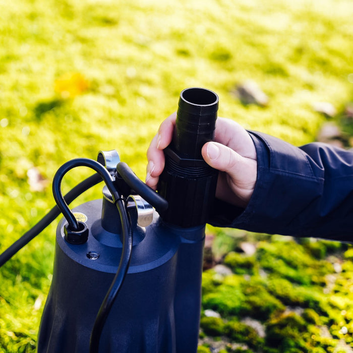 APP RS32EA Automatic Puddle Pump featured with hose tail to attach hose