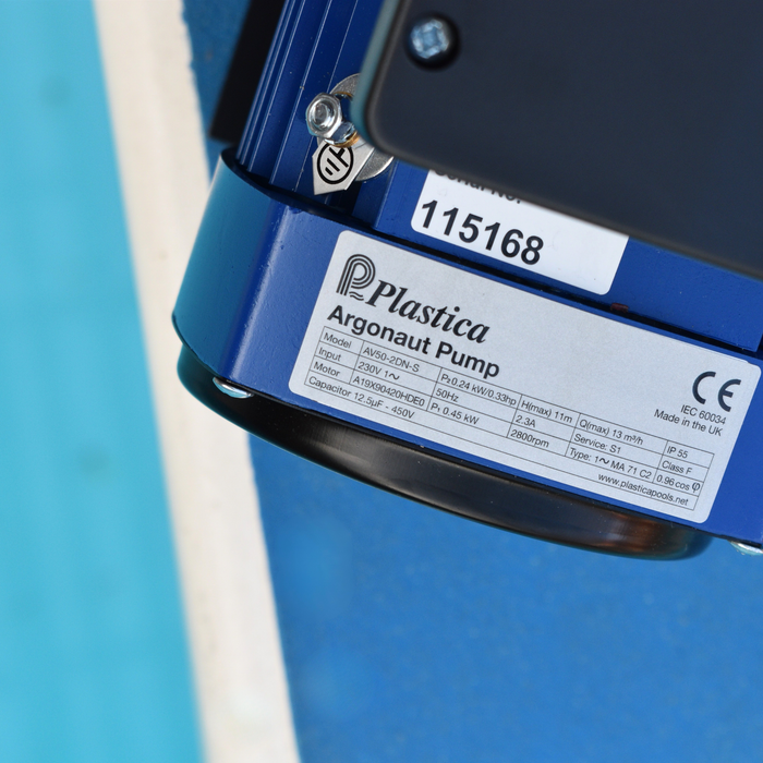 Plastica Argonaut Pool Pump with model spec label