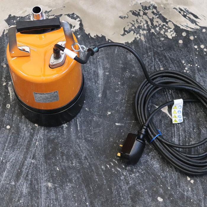 Tsurumi LSC1.4S Puddle Pump pictured with 10m cable and plug