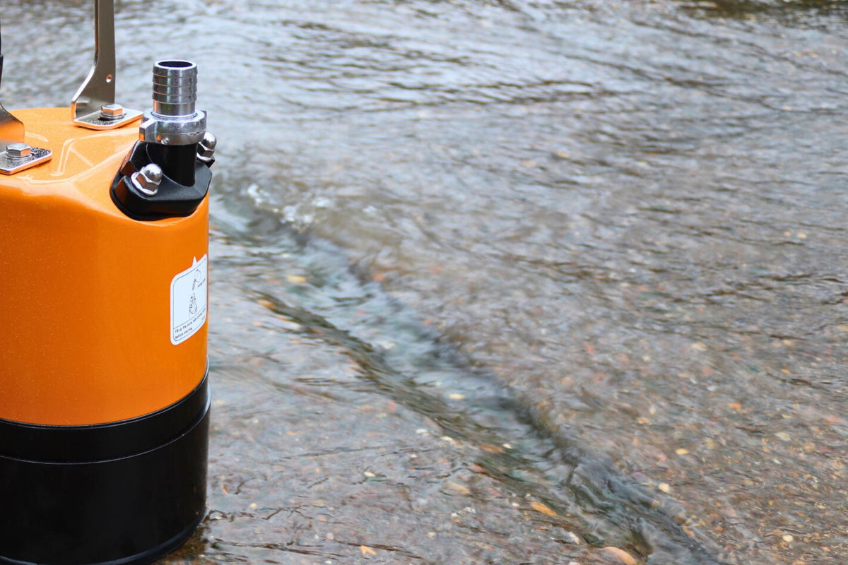 Tsurumi Puddle Pump in water