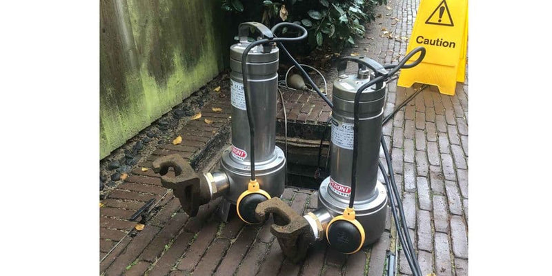 Speroni 304 Stainless Steel SXS Sewage Pump alternate view